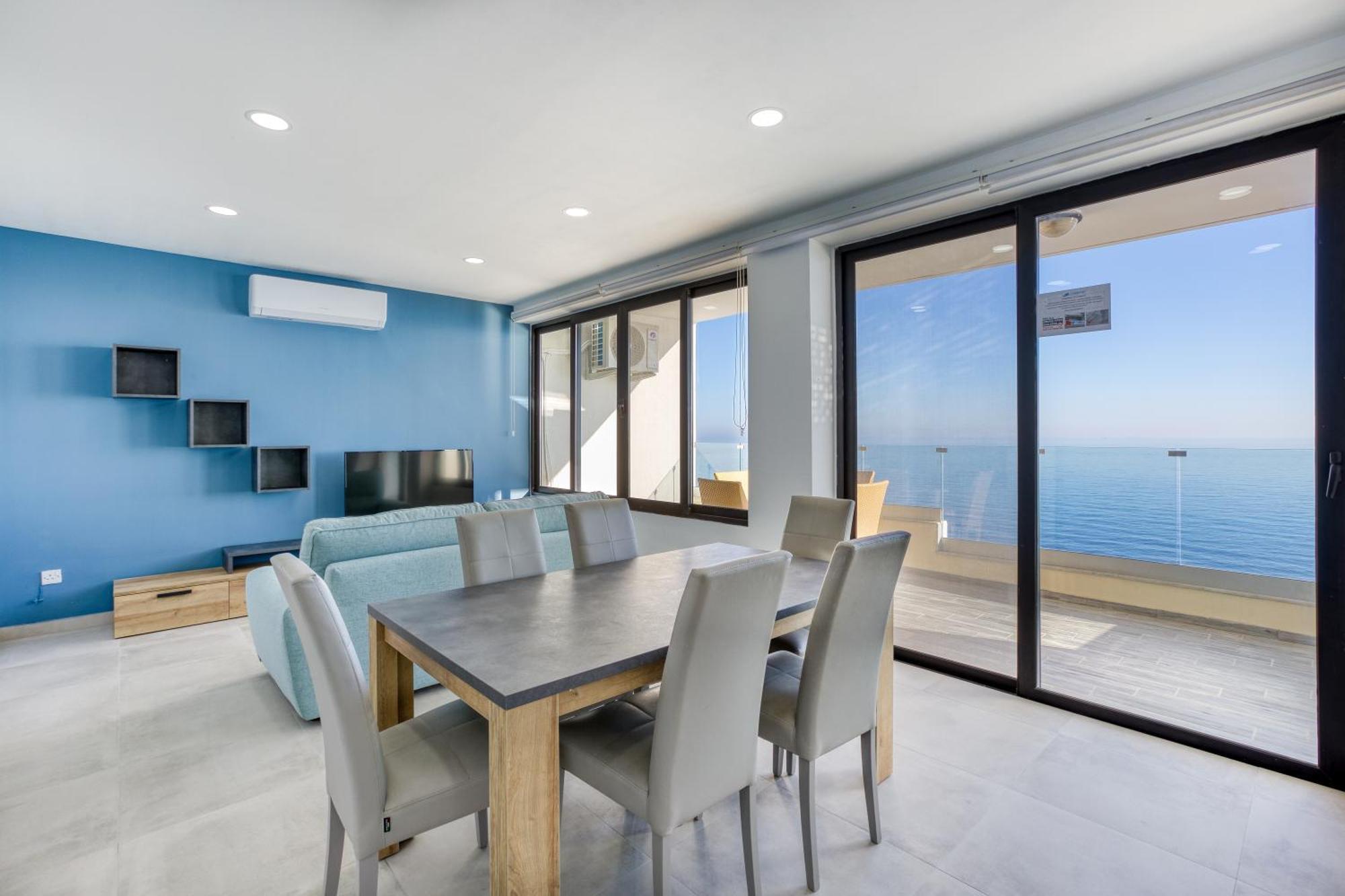 Seafront Sliema Apartment With Balcony & Sea Views By Jl Экстерьер фото