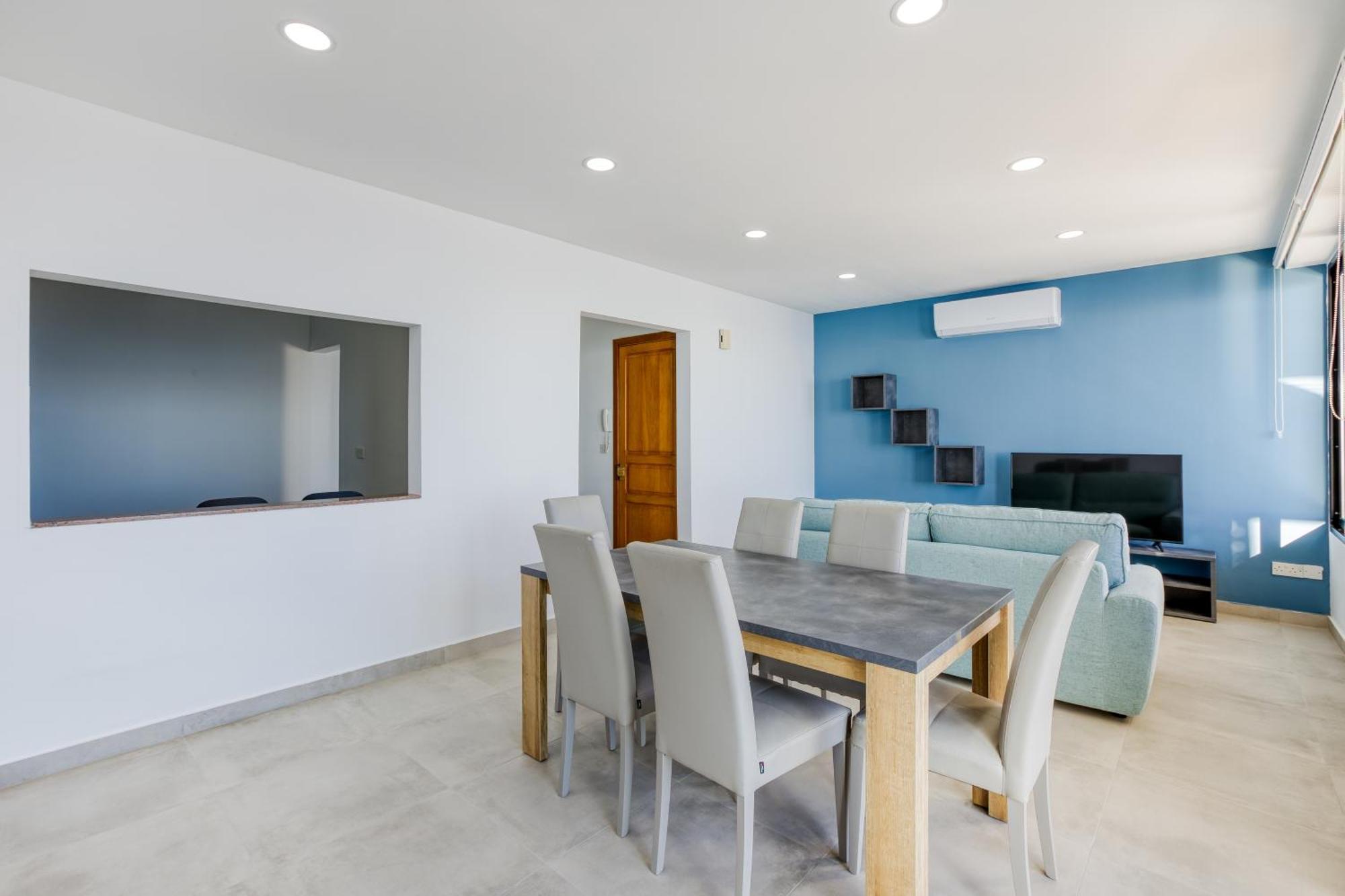Seafront Sliema Apartment With Balcony & Sea Views By Jl Экстерьер фото