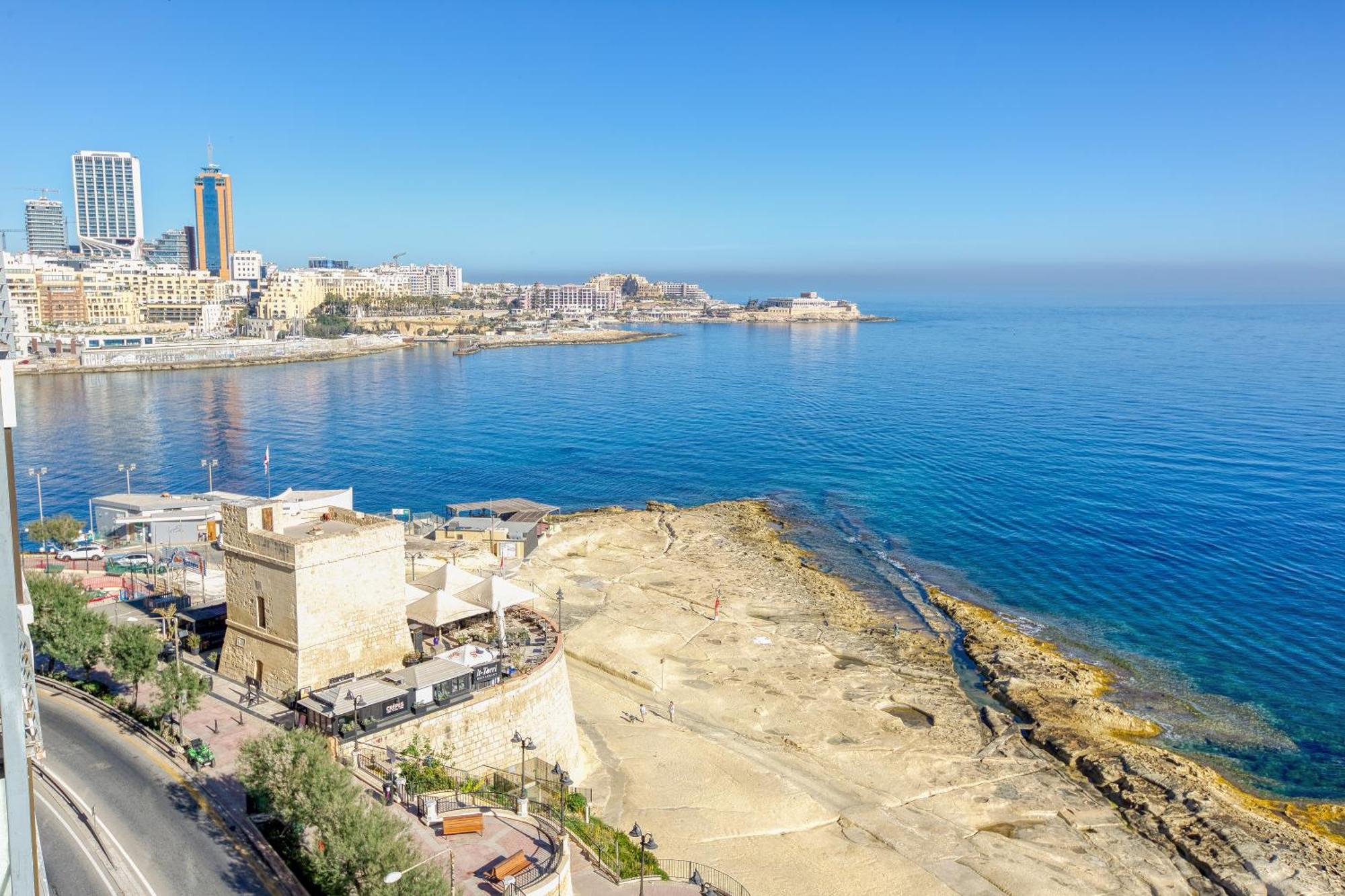 Seafront Sliema Apartment With Balcony & Sea Views By Jl Экстерьер фото