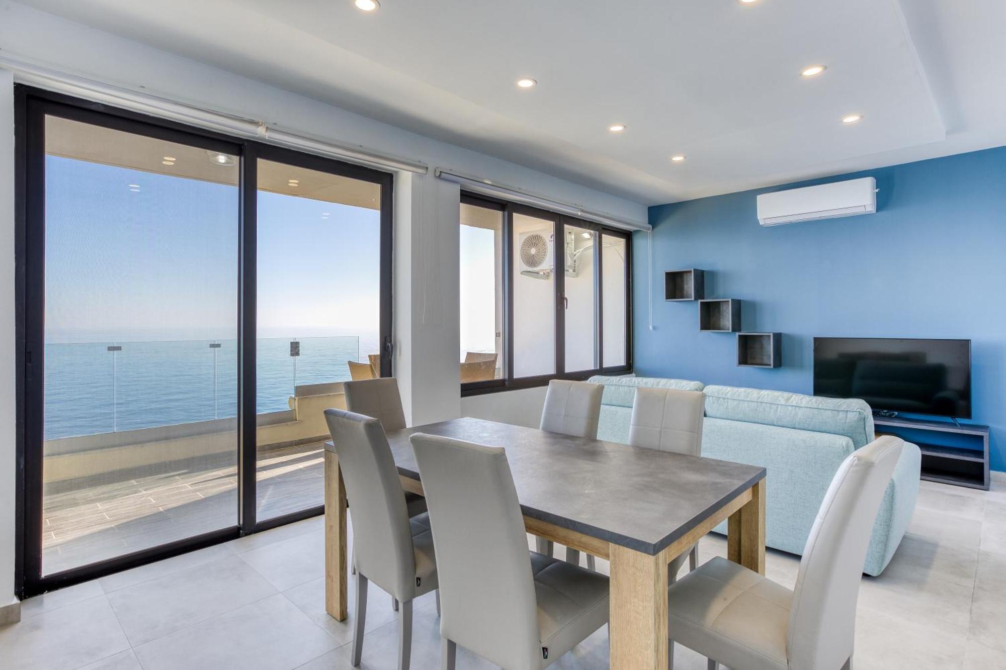 Seafront Sliema Apartment With Balcony & Sea Views By Jl Экстерьер фото