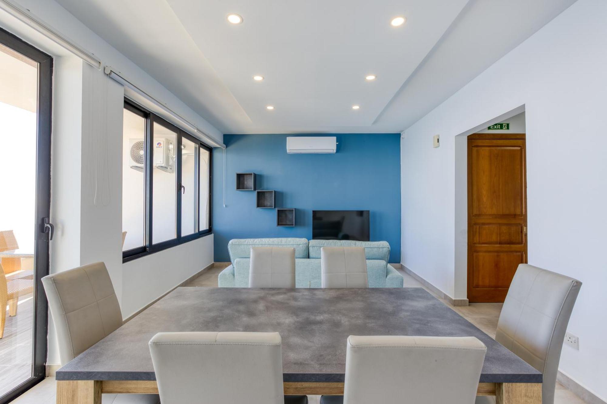 Seafront Sliema Apartment With Balcony & Sea Views By Jl Экстерьер фото