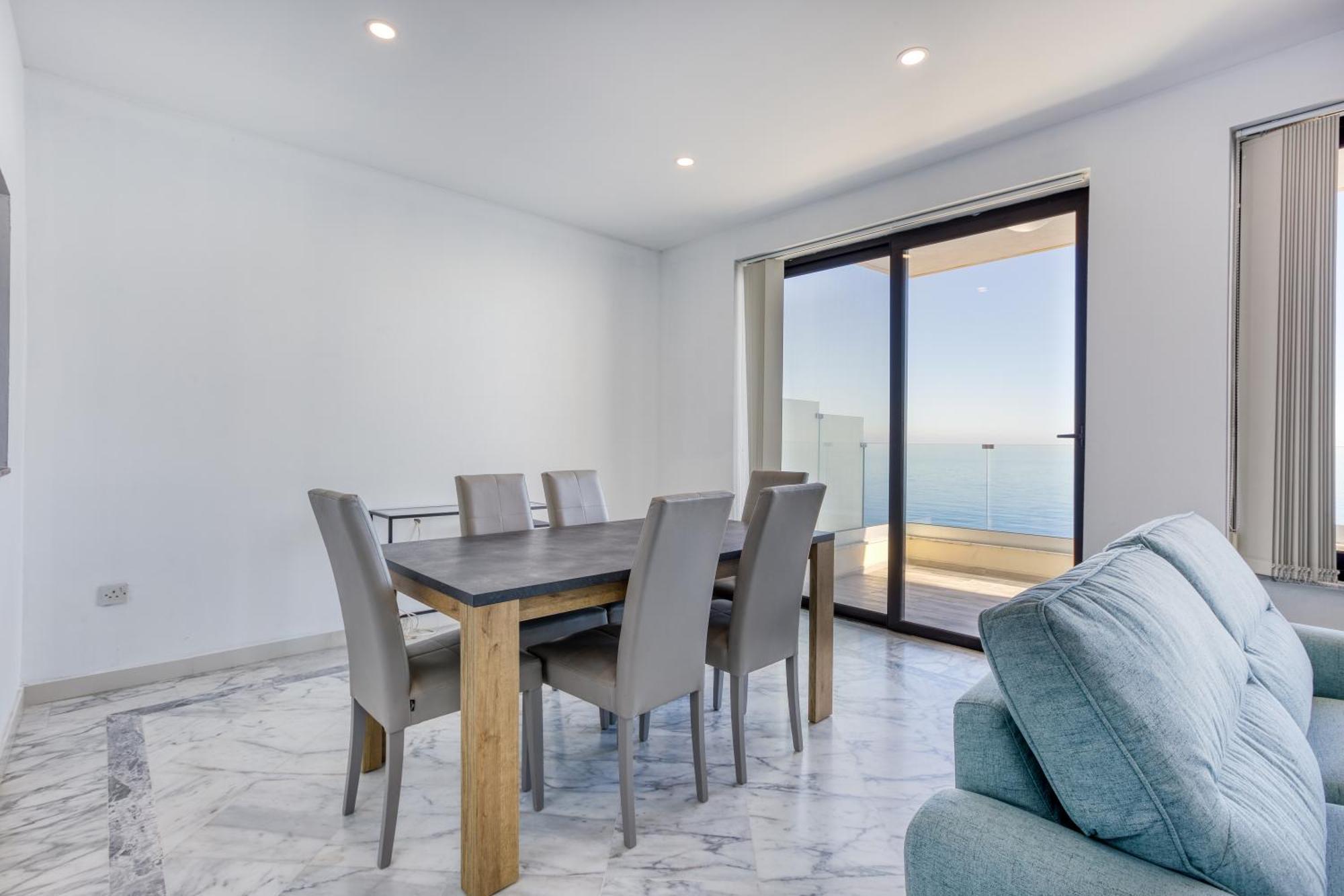 Seafront Sliema Apartment With Balcony & Sea Views By Jl Экстерьер фото